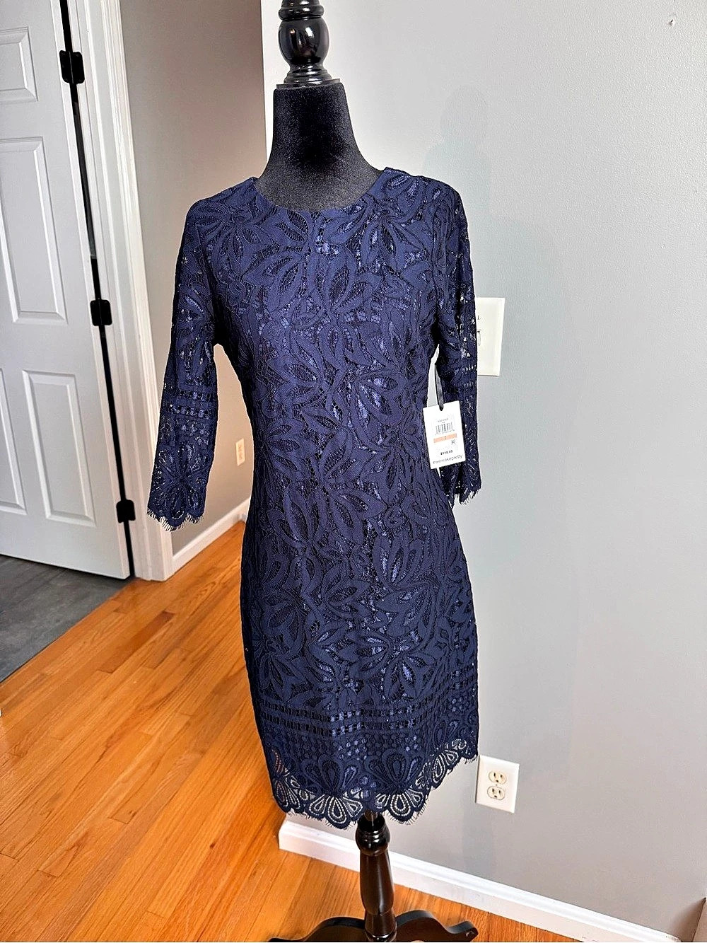 kensie 3/4 Illusion Sleeve Contrasting Corded Floral Lace Scalloped Hem Sheath